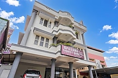 Upasana Tourist Home 1 - 0.5 km from Trivandrum Railway Station, Thiruvananthapuram