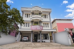 Upasana Tourist Home 1 - 0.5 km from Trivandrum Railway Station, Thiruvananthapuram