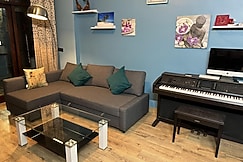 Urban Haven: Relax in Style C. R. Park, Delhi