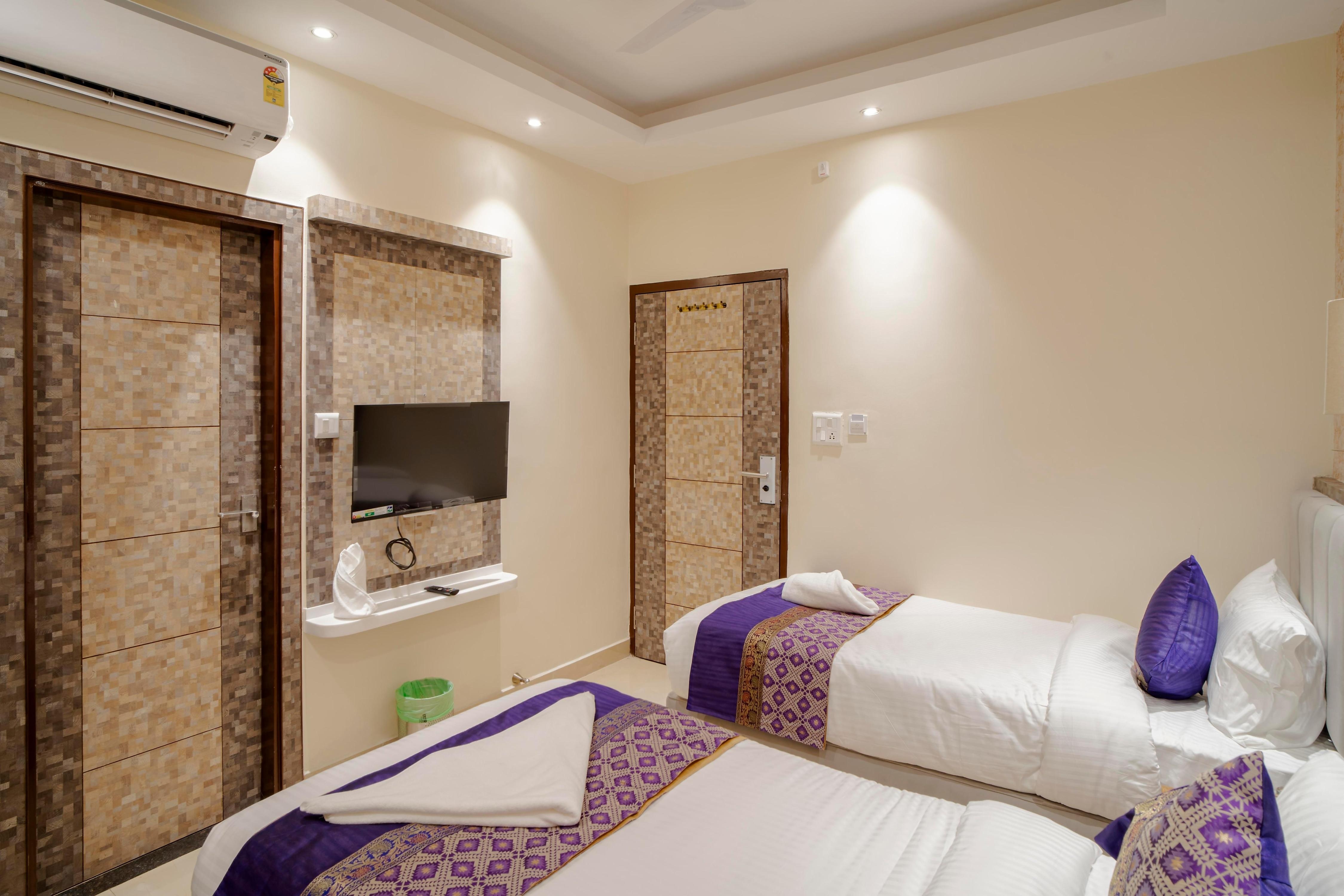 Hotel Omkar International - Tap to explore photos