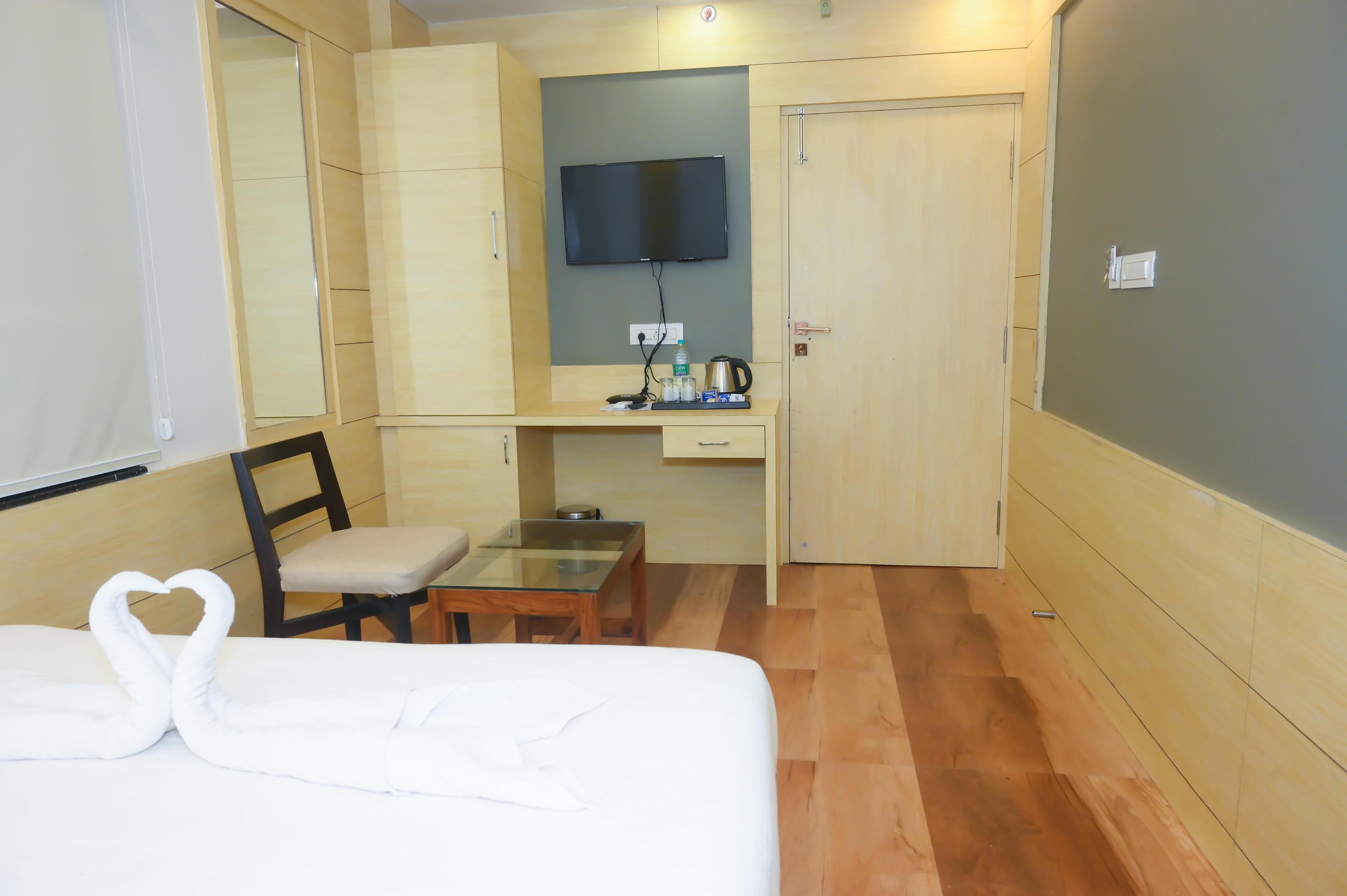 Hotel Chariot Inn Deoghar - Tap to explore photos