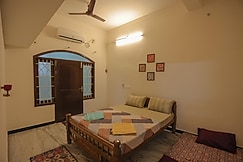 Comfy 2BHK Near Rock Beach, Pondicherry