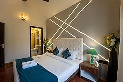 Whispering Woods, Goa