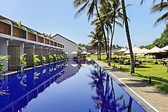 EKHO Surf Bentota