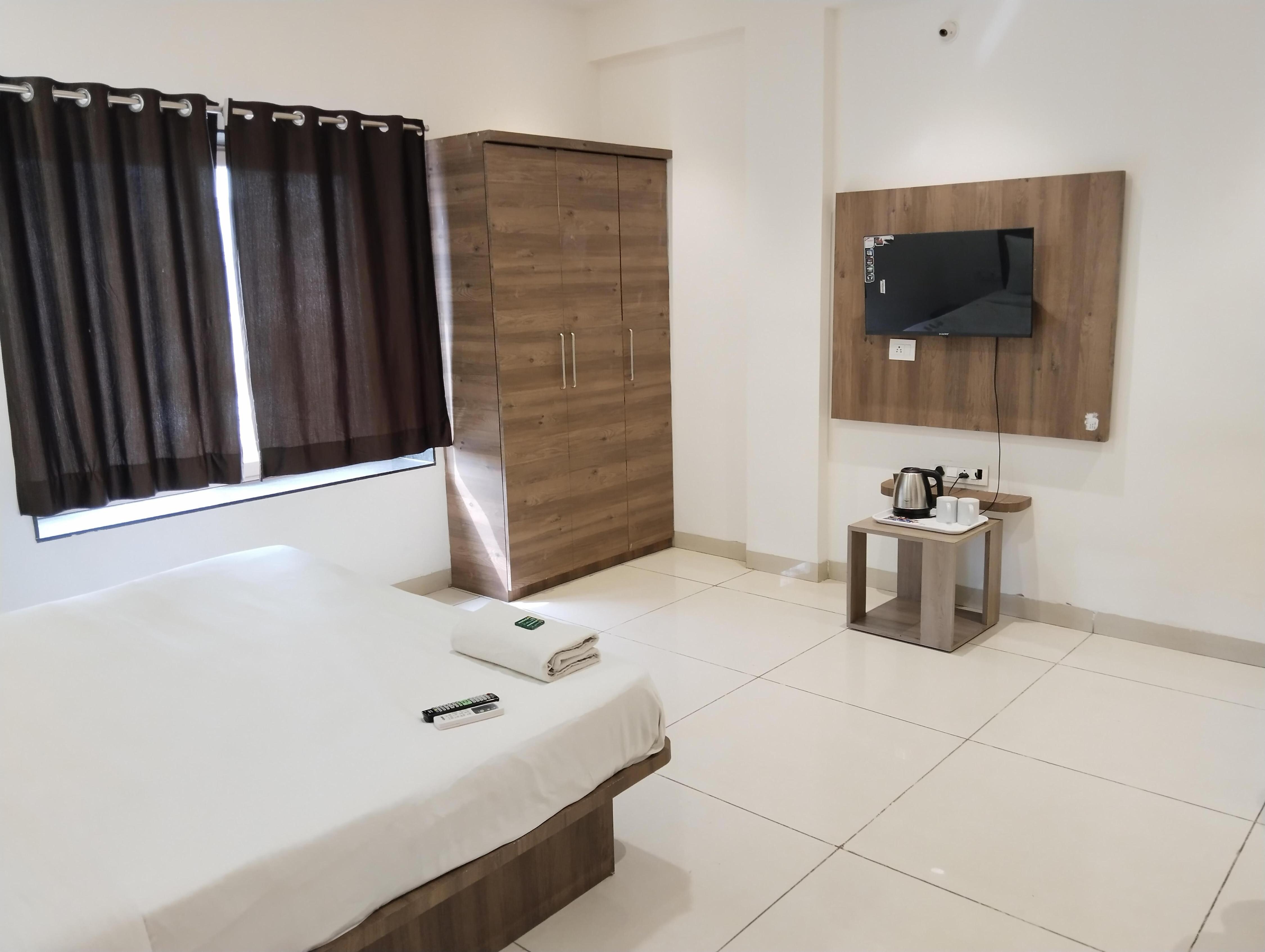 Task Inn By players Hospitality - Tap to explore photos