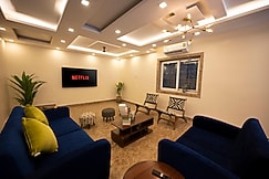 3 bhk Apt, cosy, lake, gariahat, AMRI, Howrah