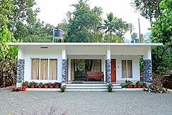 Q Bees 3BHK Munnar, Kuttikkanam