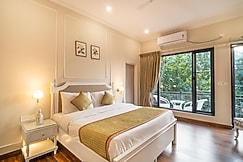 Marten's Wilderness Retreat, Lansdowne