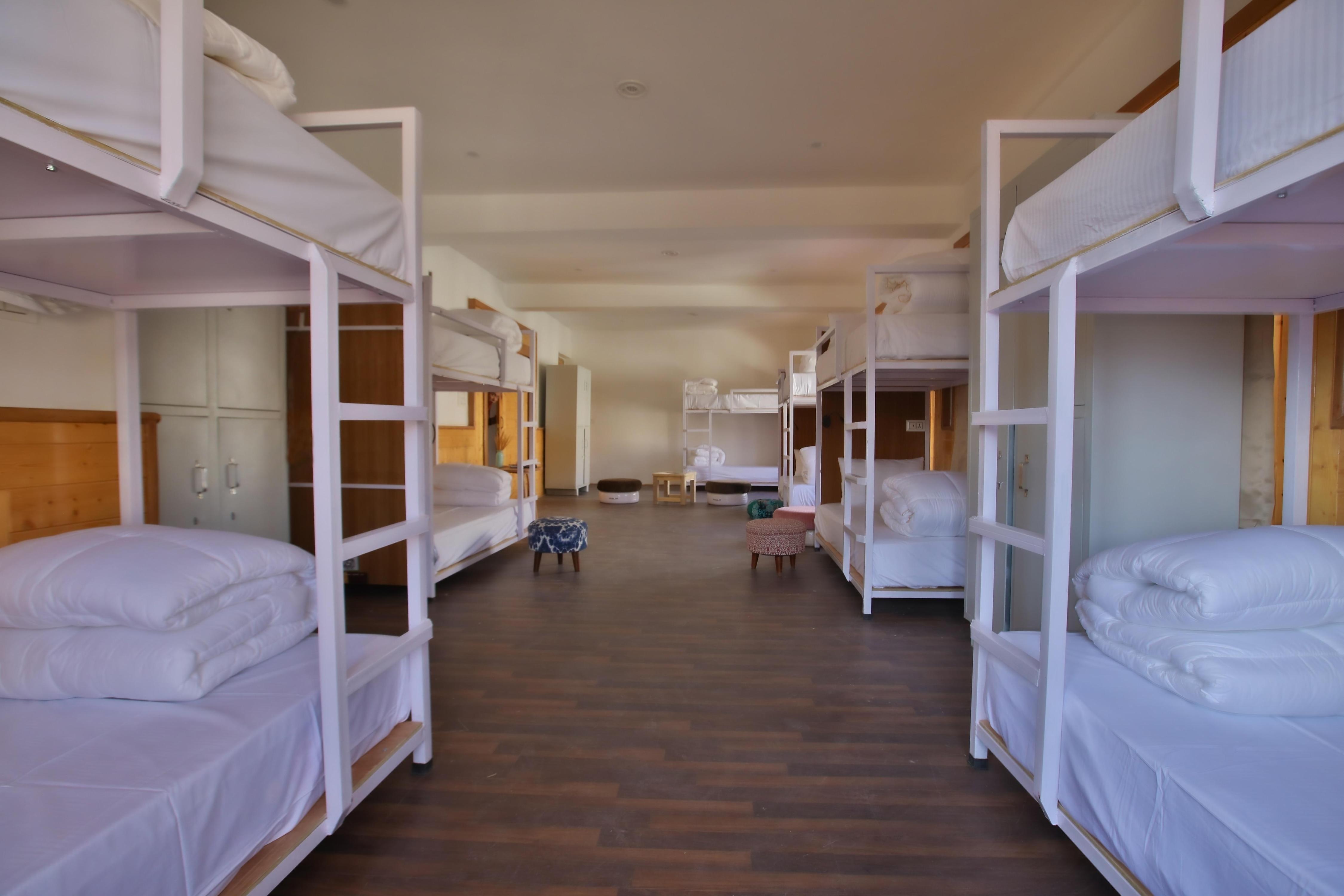 Bunk Central Hostel | Rooms and Wifi - Tap to explore photos