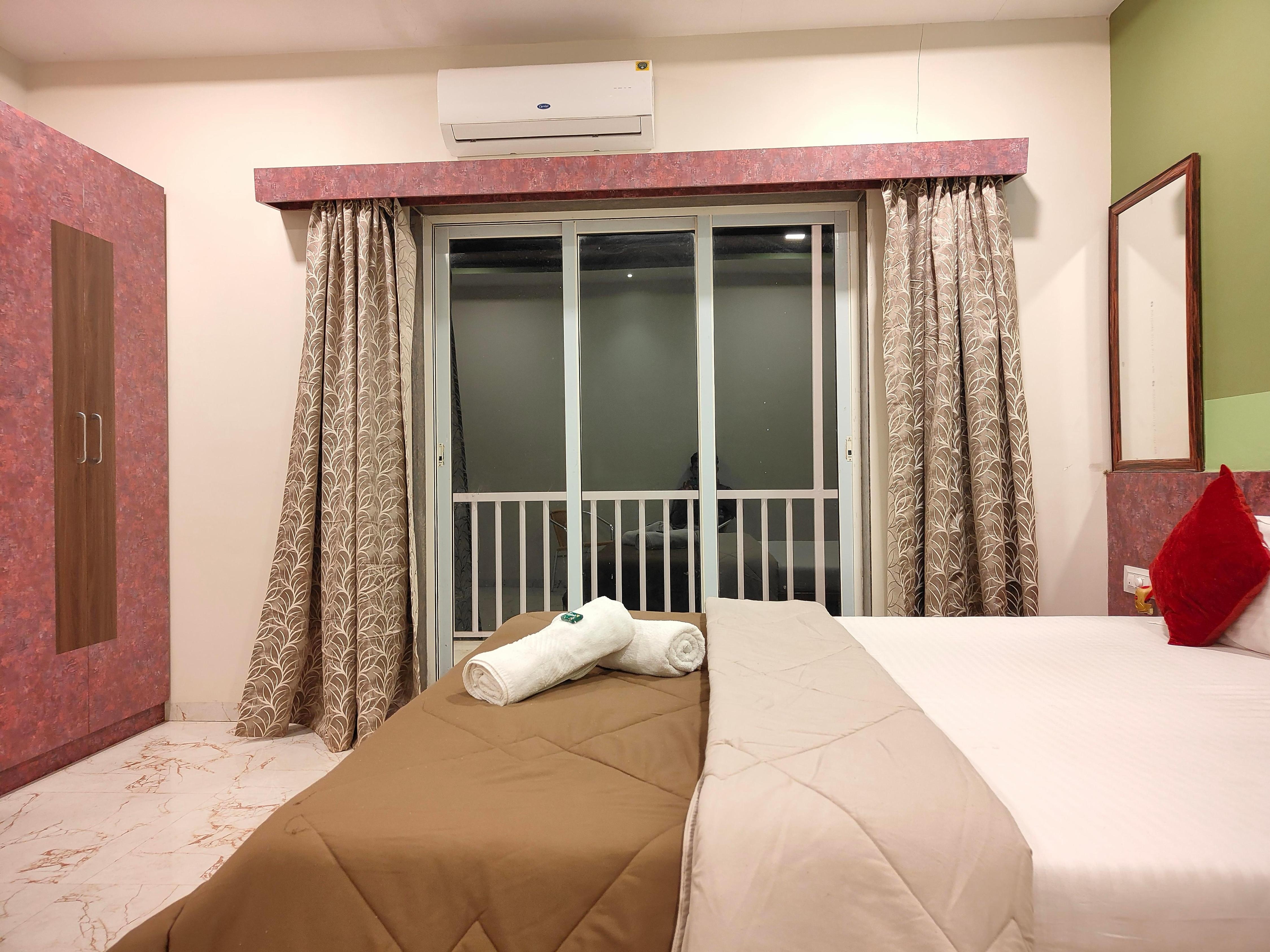Woodland farm villa by Strawberry Garden 2
