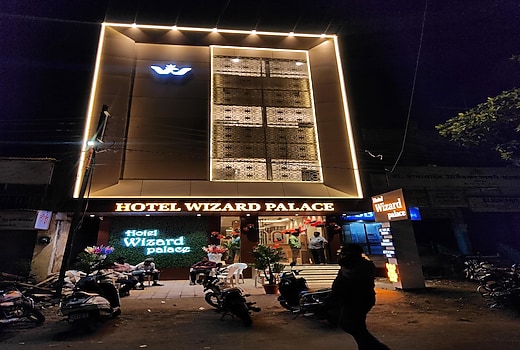 Hotel Wizard Palace