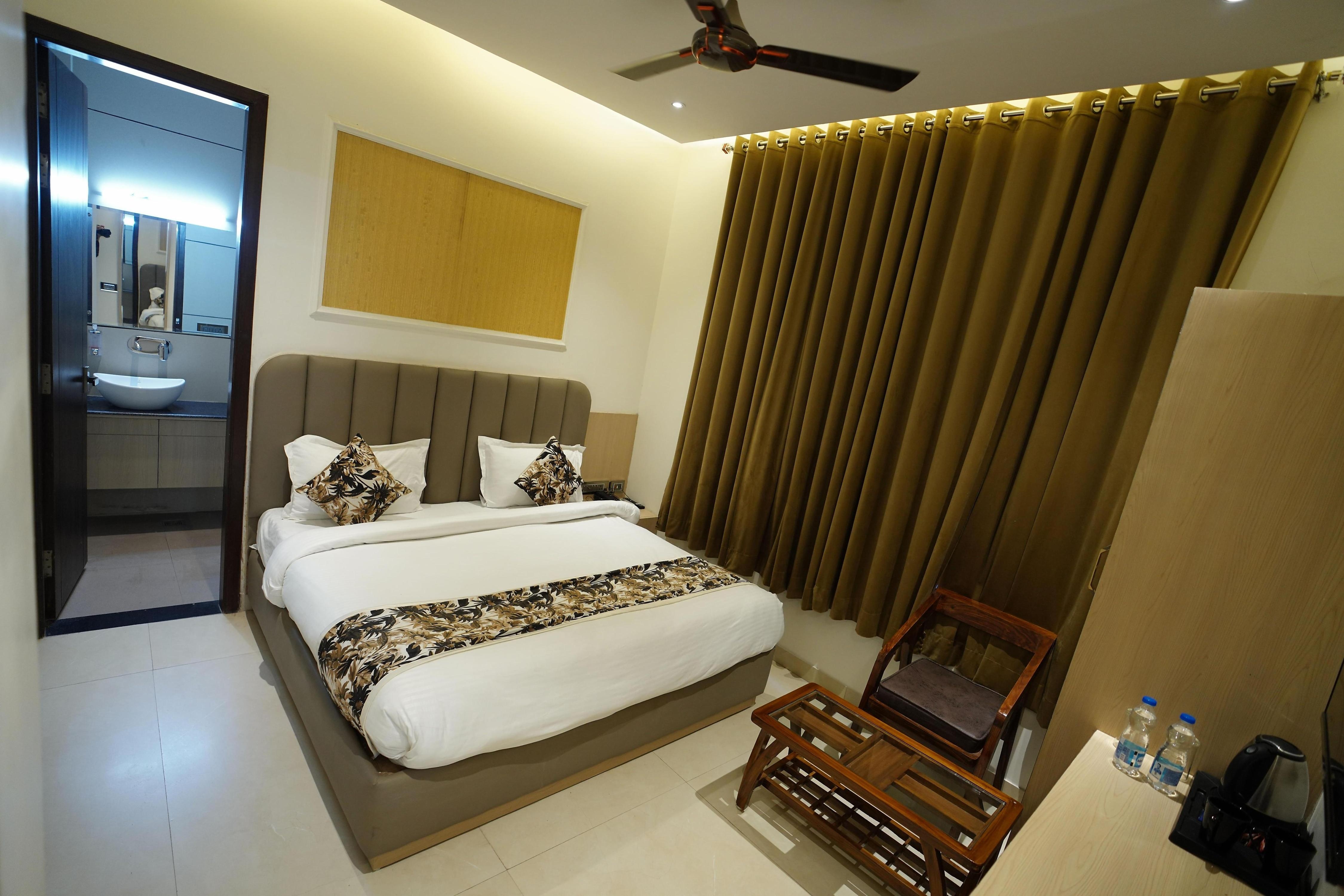Casa Royal Boutique Hotel - Tap to explore photos