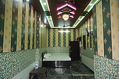 Raj Raghunandan Guesthouse, Ayodhya