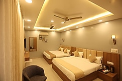 HOTEL TRINAY, Jaipur