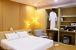 Hunder lodge & camp, Nubra Valley