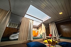 Tag Along 2.0, Gangtok