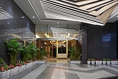 Hometel Lucknow, A Sarovar Hotel, Mampur Bana