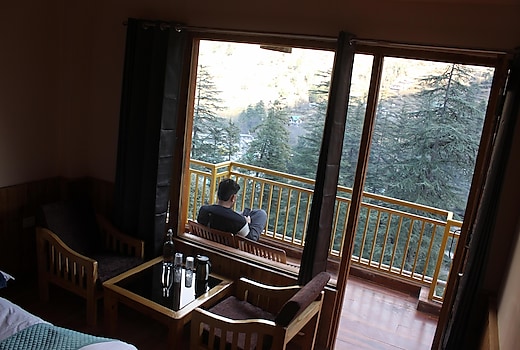 The Woodpecker Inn Jibhi