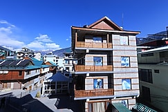 Hotel Royal Nest By Terraa Hotels, Manali