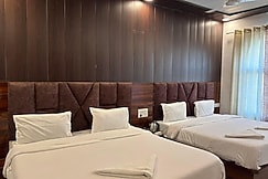 Hotel Ayodhya Heritage Grande, Ayodhya