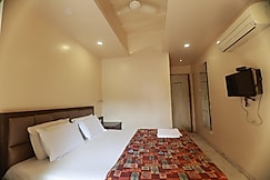 HOTEL REFRESH SERVICE APARTMENT, Nagpur