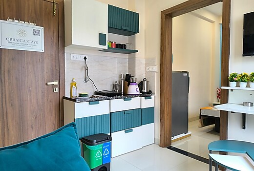 Orraica 11: Entire AC Studio Apartment with Kitchen