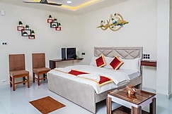 HOTEL VASAVI ELITE, Ongole