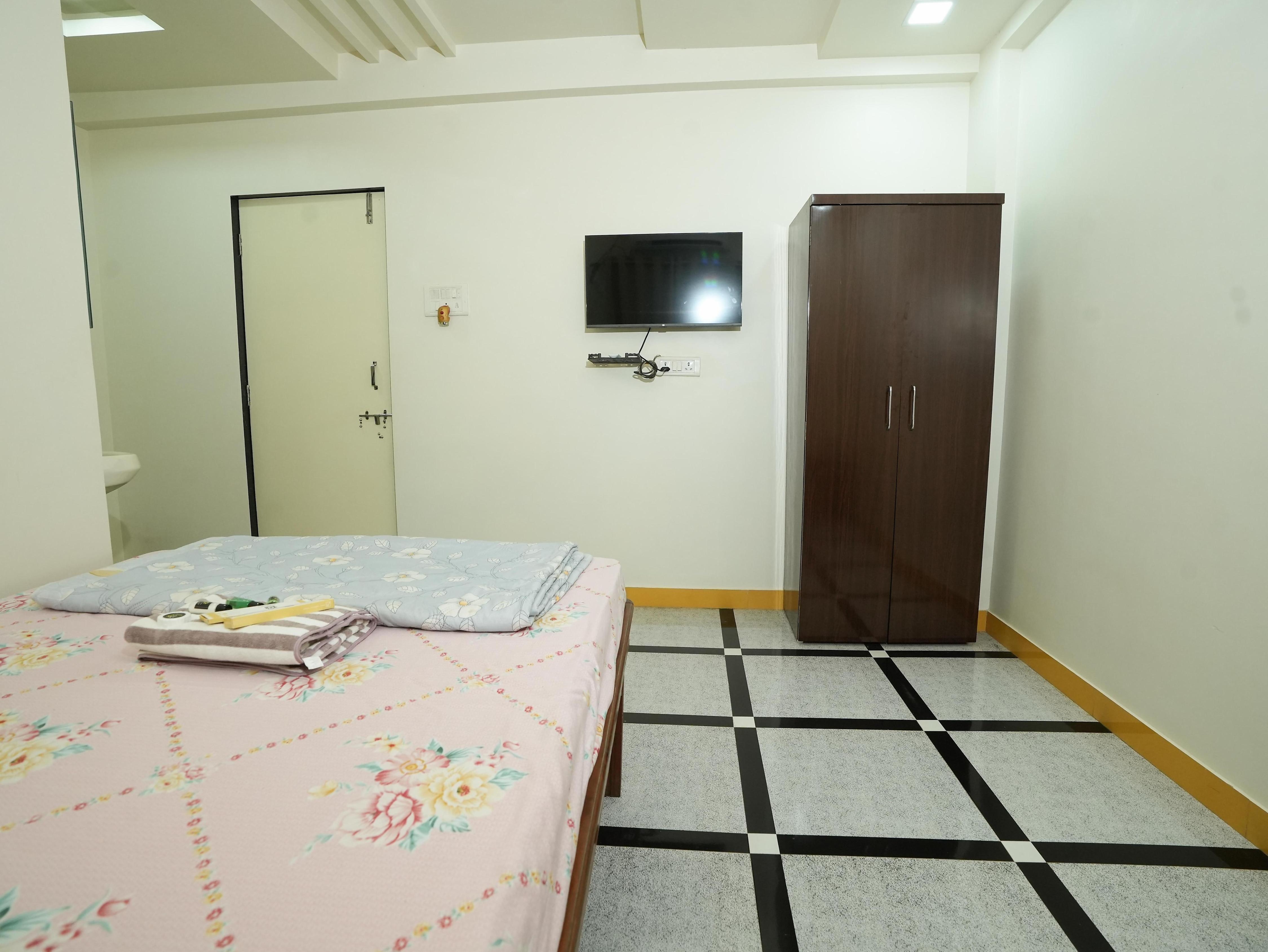 Nakshtra Mangaon By TWJ Hospitality - Tap to explore photos