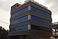 Hotel Swaransh, Khatima