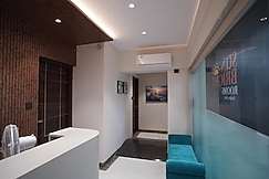SUNBRIGHT ROOMS & RESIDENCY, Thane