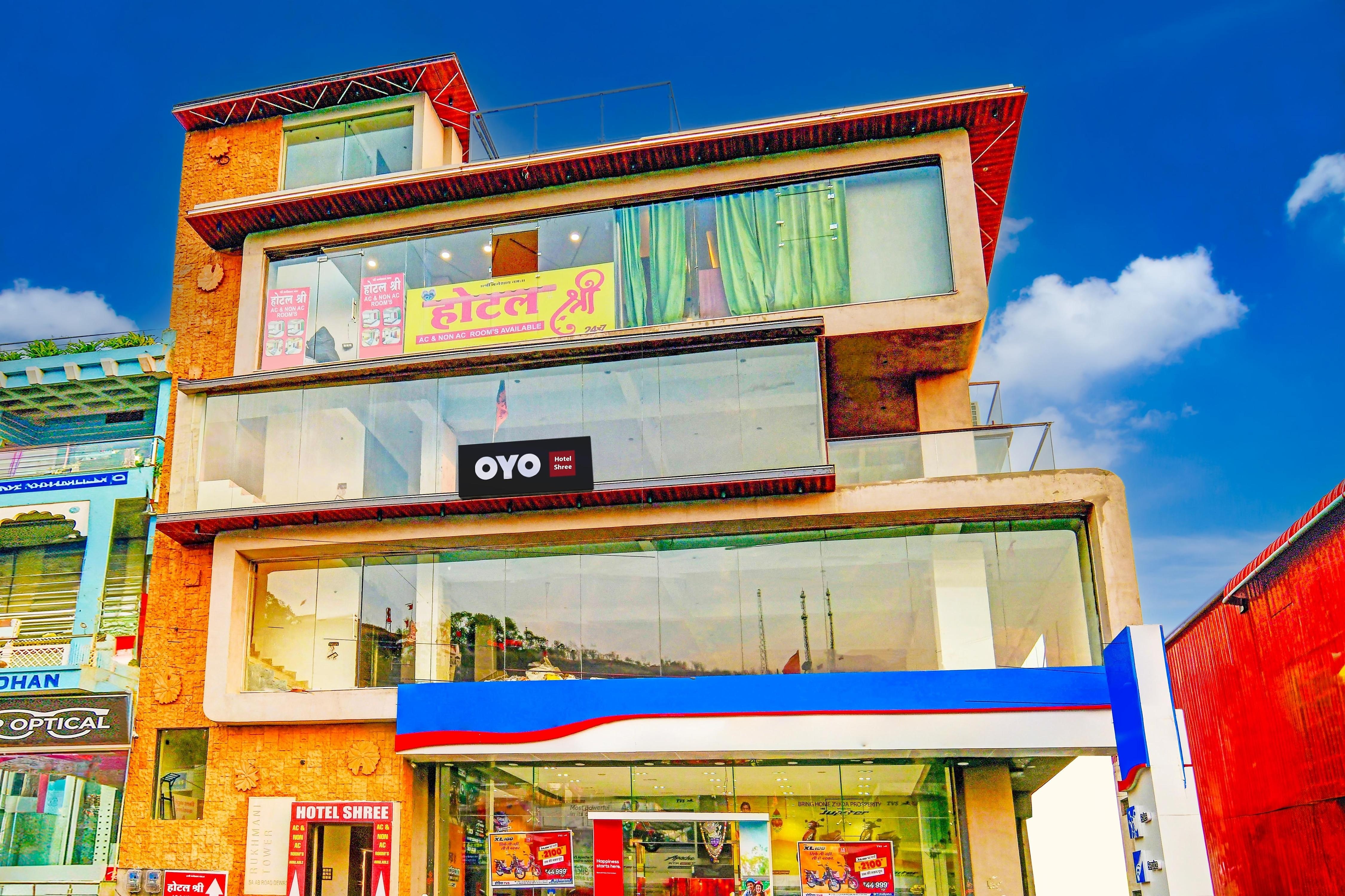 Hotel O Shree - Tap to explore photos