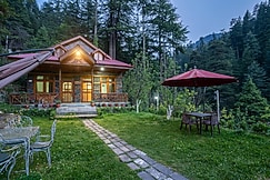 Romantic Getaway | Jibhi | River View | Duplex, Jibhi