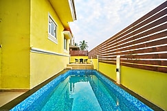 4 Bedroom villa with private pool by Localvibe, Goa