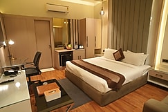The Seven Inn, Gorakhpur