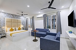 Status By Hotel The Emporio, Ghaziabad