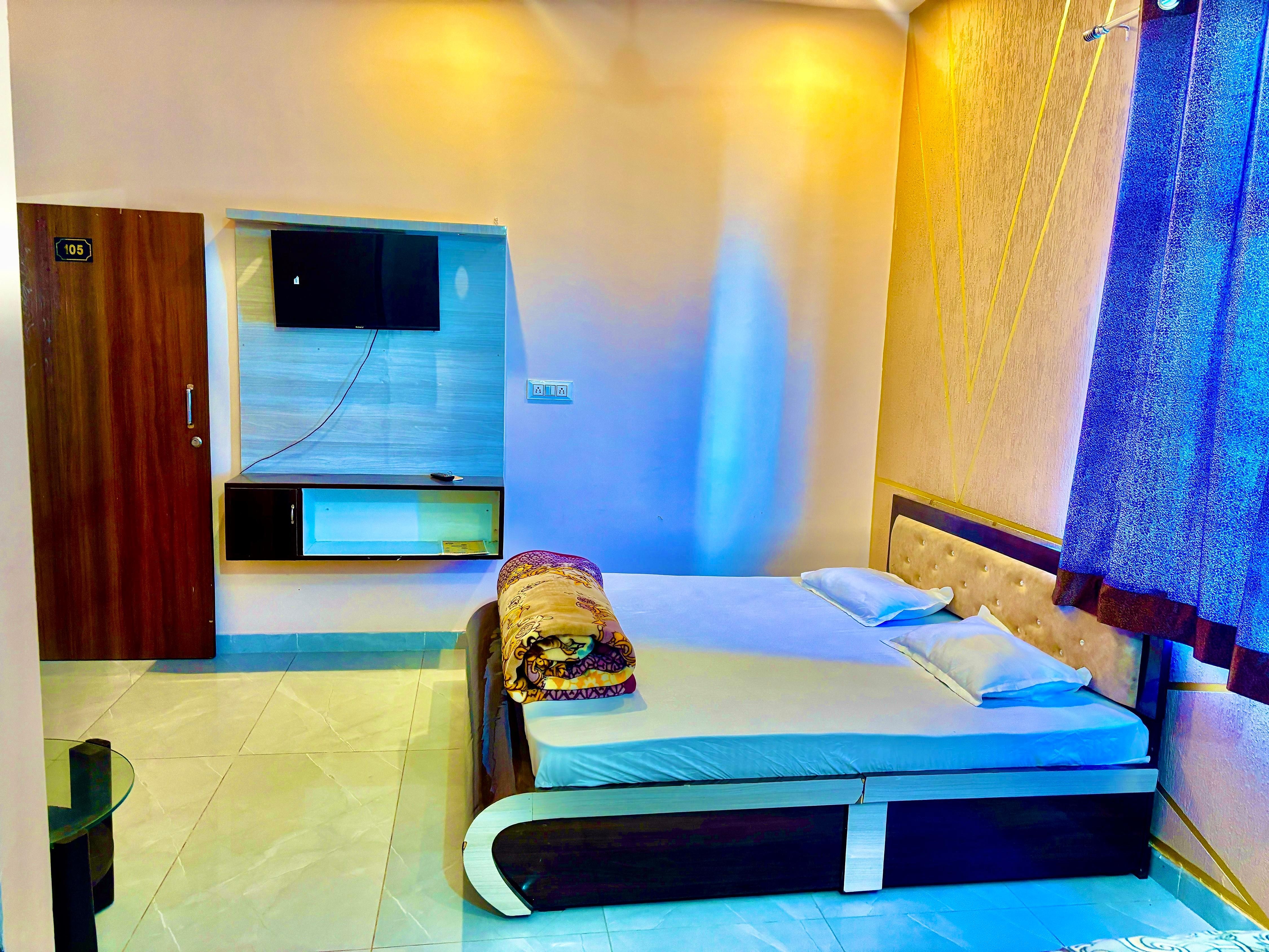 Hotel rameshwaram place - Tap to explore photos