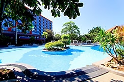 Coco Beach Hotel Jomtien Pattaya, Ko Samet
