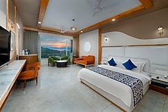 Grand Continent Morjim, Goa