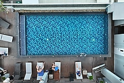 The Base Inn Pattaya, Pattaya