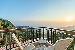 Eden House | A Luxury Villa, Mussoorie