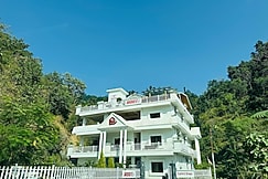 Rootz by NomadsHouse, Mussoorie