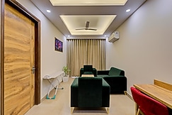Lodgers Serviced Apartments | Golf Course Road, Gurgaon
