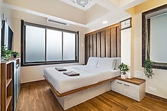Imperial Premium Studios Khar W by The Bombay Home Company, Mumbai
