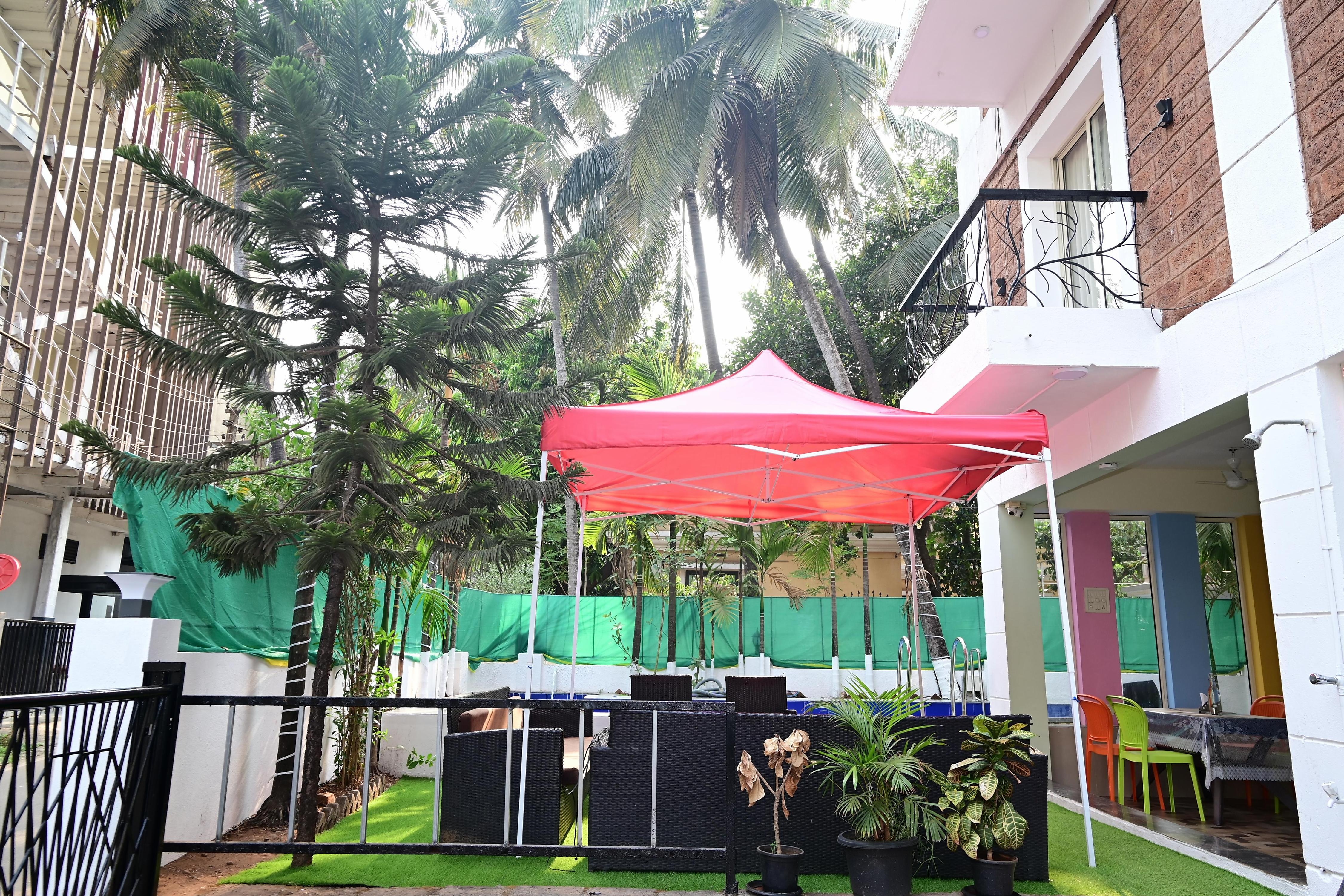 Daksh Elite Candolim - Tap to explore photos