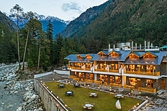 The Social Stays Kasol, Kasol