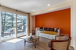 Alaya Stays 1 BHK with Balcony & Breathtaking View | Baljees Melville Divine, Shimla