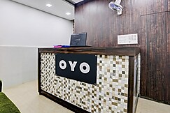 Hotel O Radha Palace, Mumbai