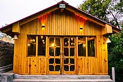 Pine valley homestay, Nainital