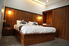 Sarvam Residency, Sagara