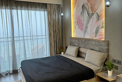 The Blush By Velvet | 40th Floor City & River View